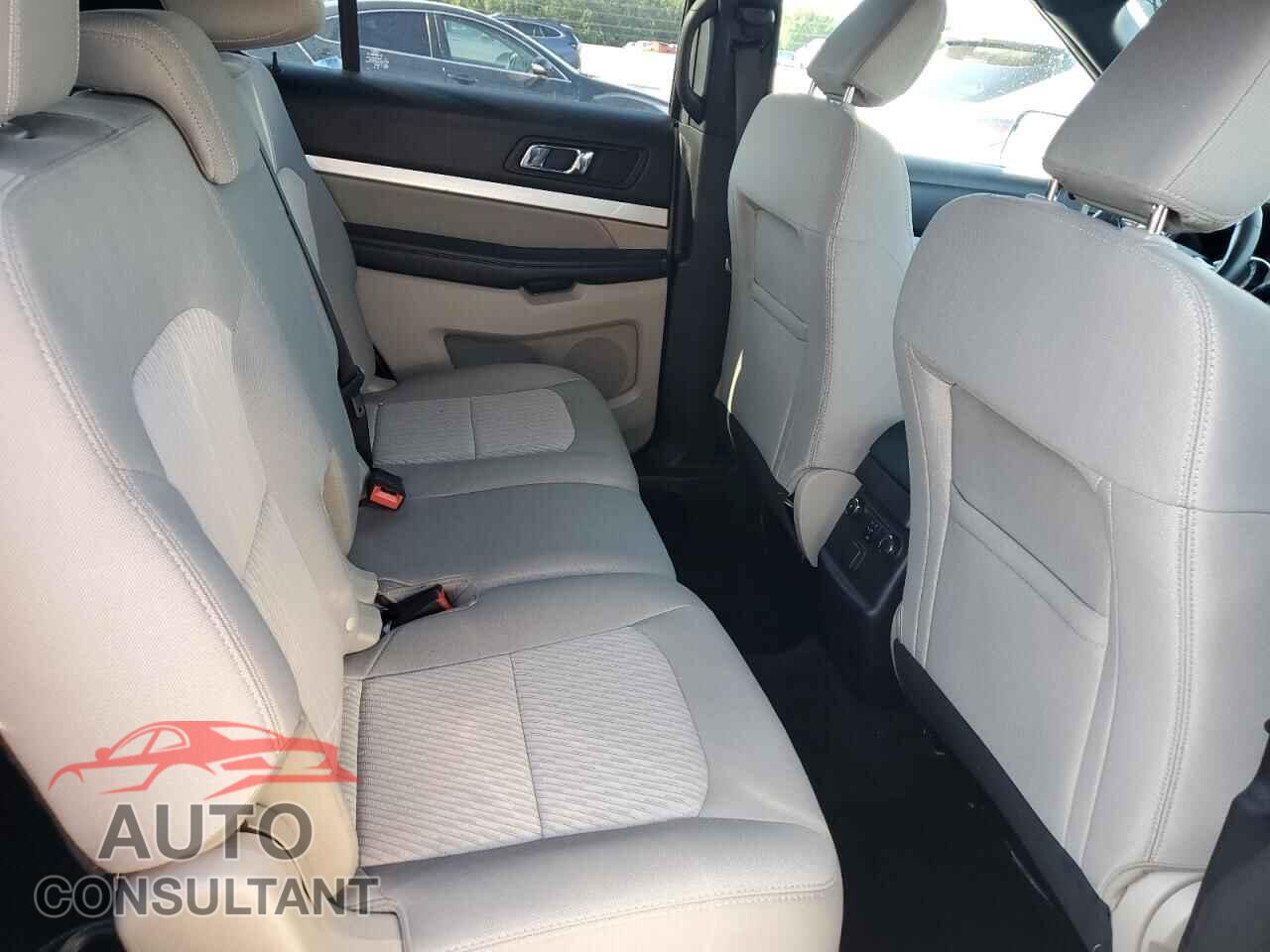 FORD EXPLORER 2018 - 1FM5K8B80JGB18622