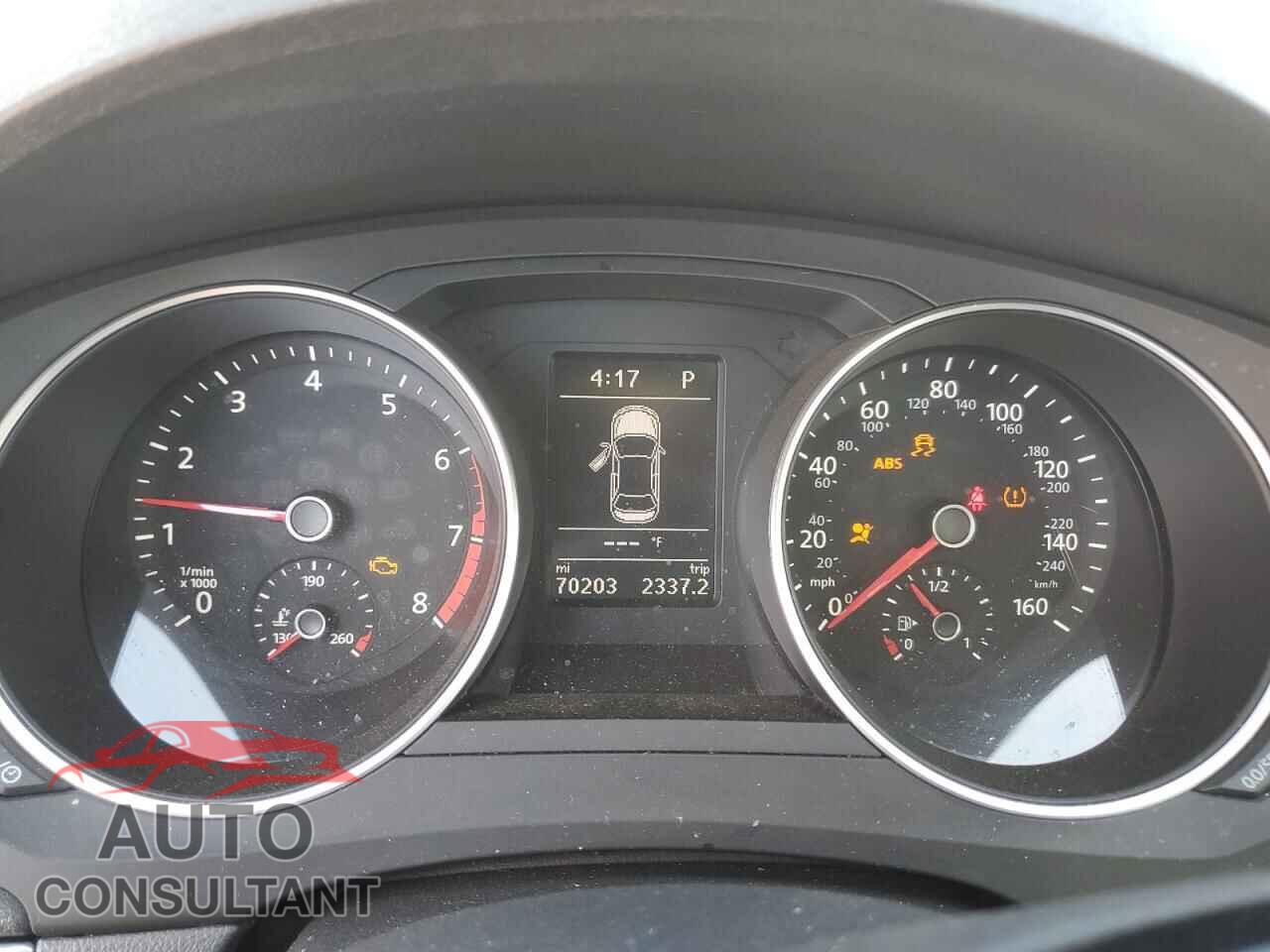 VOLKSWAGEN JETTA 2017 - 3VWDB7AJ2HM358816