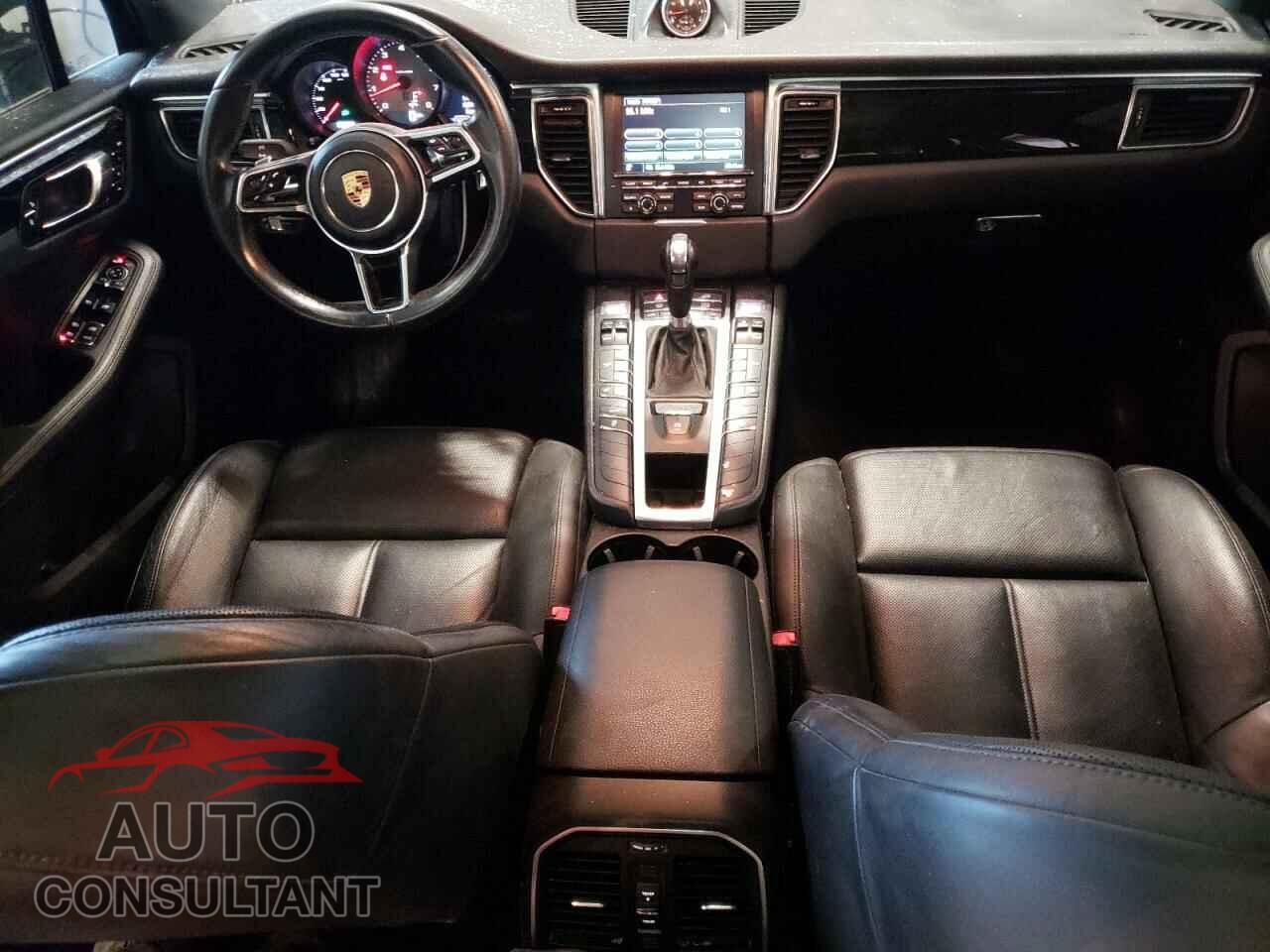 PORSCHE MACAN 2016 - WP1AB2A56GLB45765