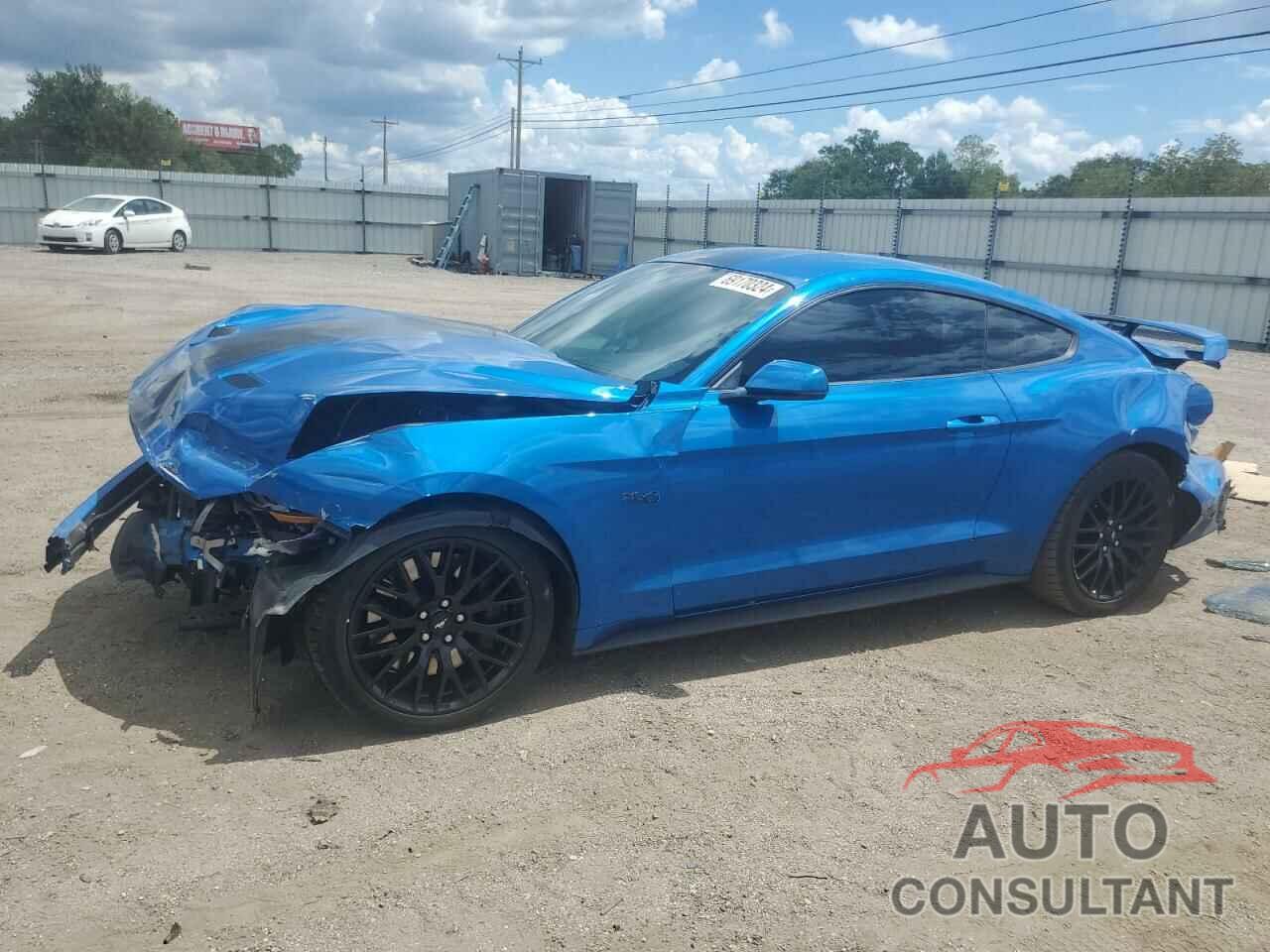 FORD MUSTANG 2019 - 1FA6P8CF5K5166613