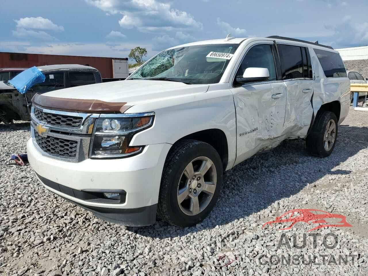 CHEVROLET SUBURBAN 2017 - 1GNSCHKC3HR408335