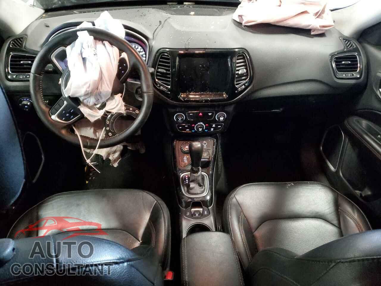 JEEP COMPASS 2019 - 3C4NJDCB6KT767199
