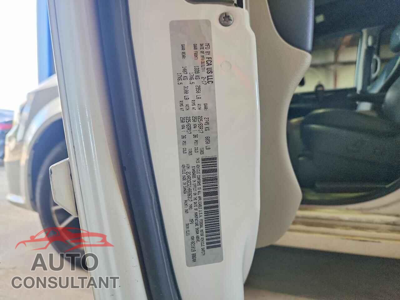 DODGE CARAVAN 2017 - 2C4RDGCG1HR696317