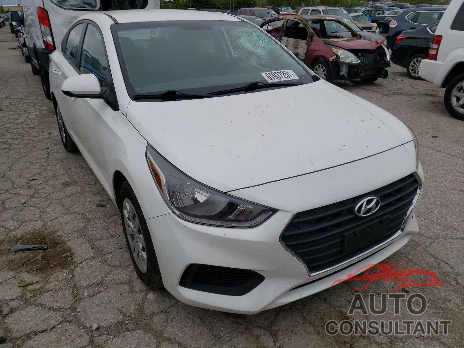 HYUNDAI ACCENT 2018 - 3KPC24A30JE032513