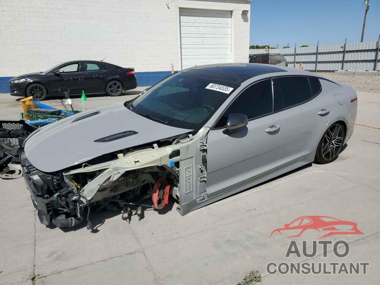 KIA STINGER 2022 - KNAE55LC5N6109811