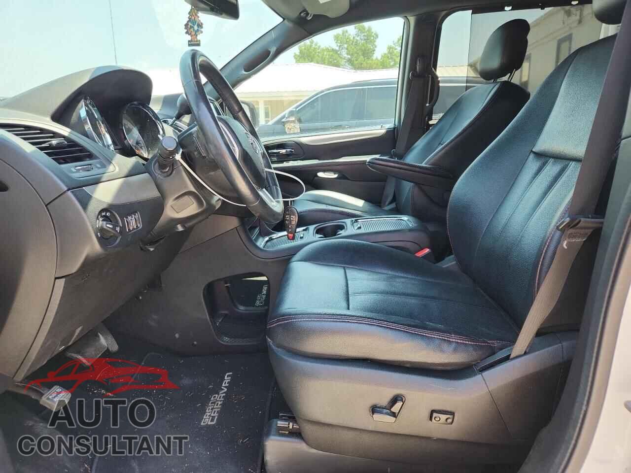 DODGE CARAVAN 2017 - 2C4RDGEG0HR783087