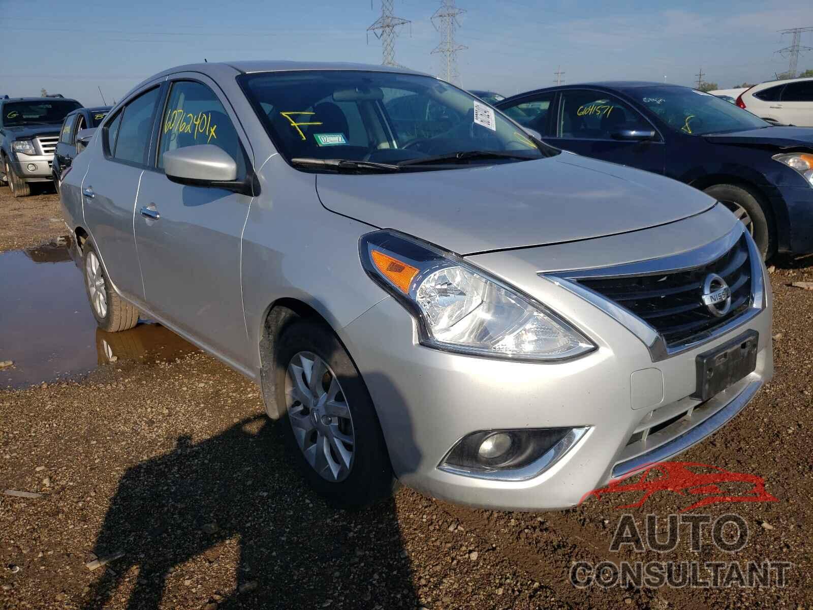 NISSAN VERSA 2017 - 3N1CN7AP8HL905753