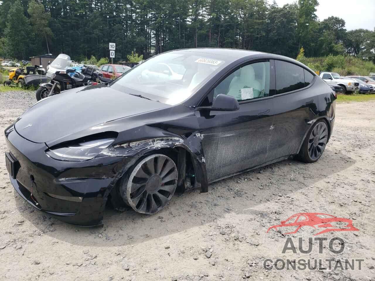 TESLA MODEL Y 2023 - 7SAYGDEF9PF615129