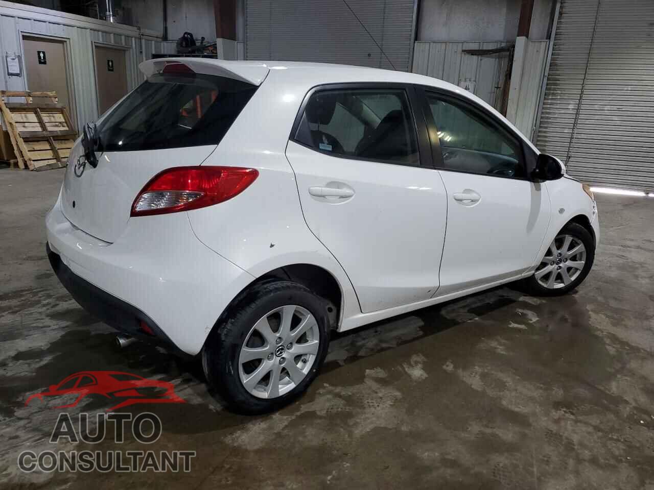 MAZDA 2 2014 - JM1DE1LY9E0176045