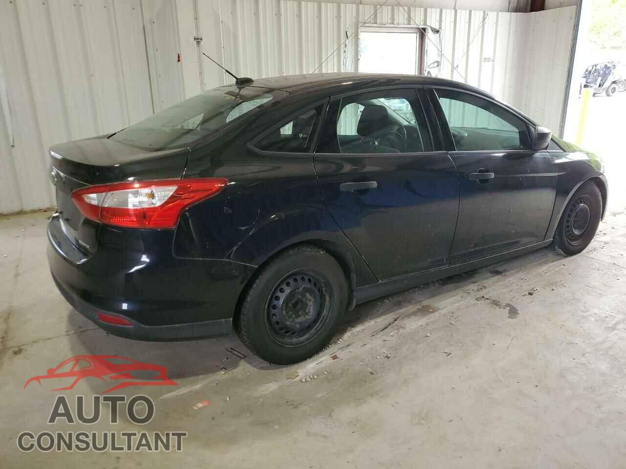 FORD FOCUS 2014 - 1FADP3E28EL223181