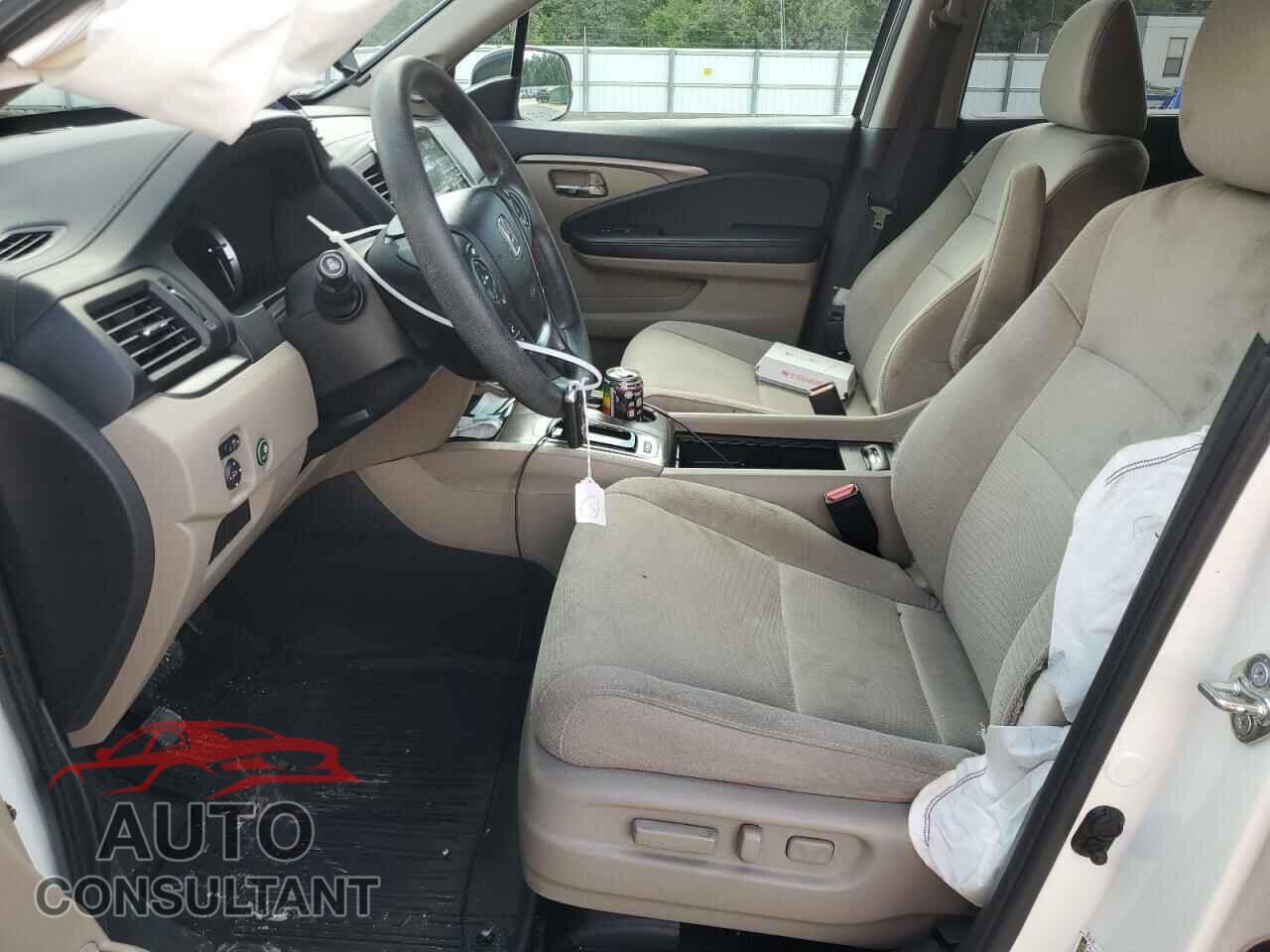 HONDA PILOT 2017 - 5FNYF5H34HB032251