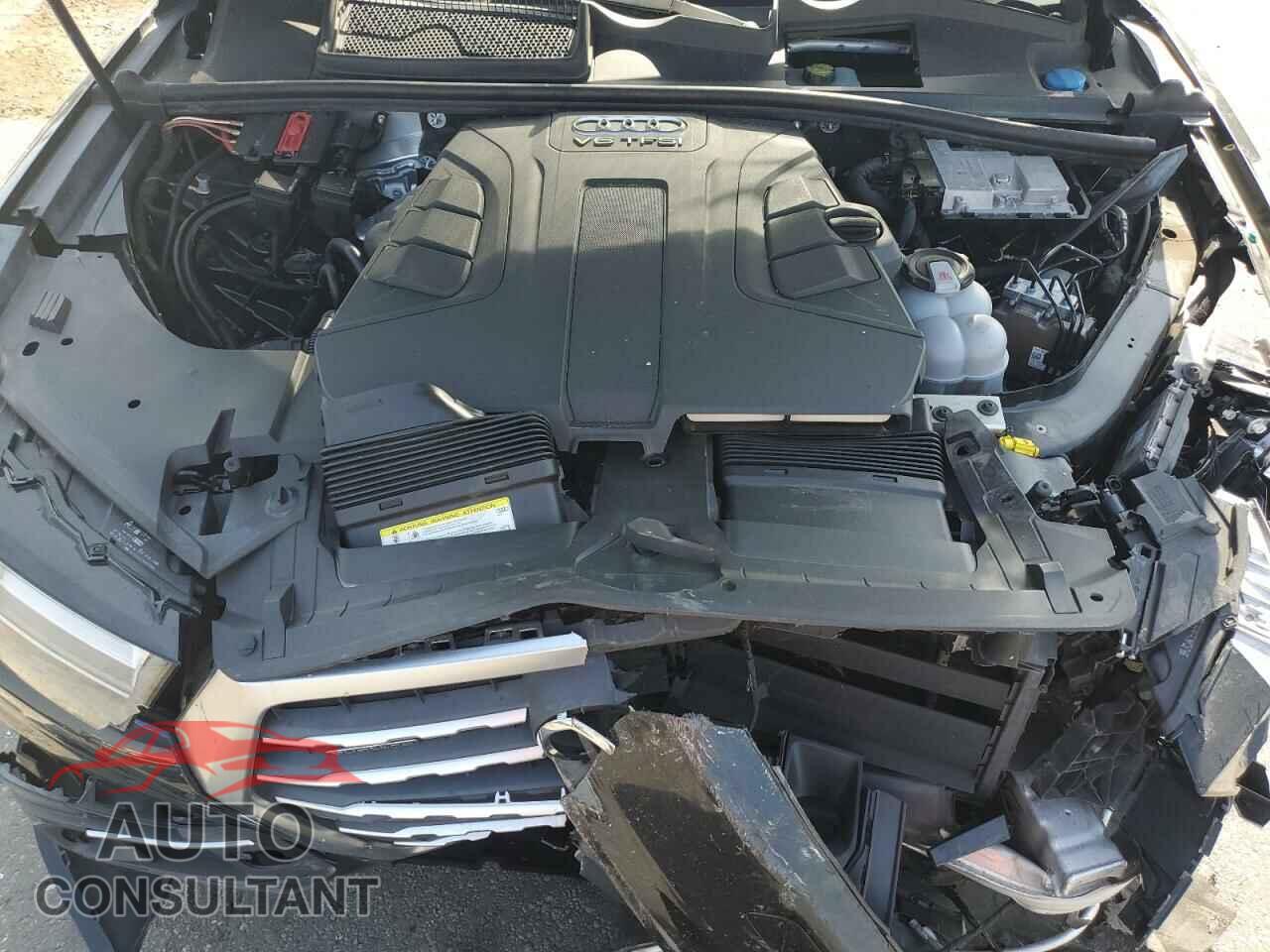 AUDI Q7 2017 - WA1VAAF70HD046522