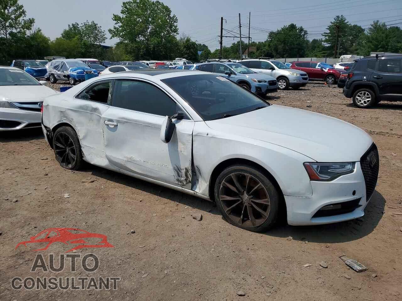 AUDI A5 2013 - WAULFAFR1DA045906
