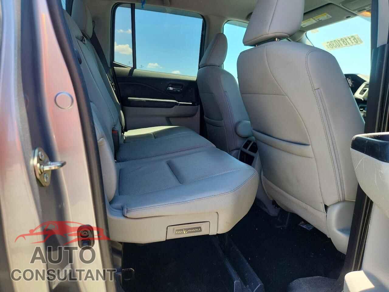 HONDA RIDGELINE 2017 - 5FPYK2F65HB006465