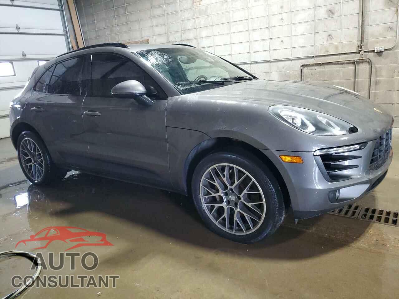 PORSCHE MACAN 2016 - WP1AB2A52GLB43771