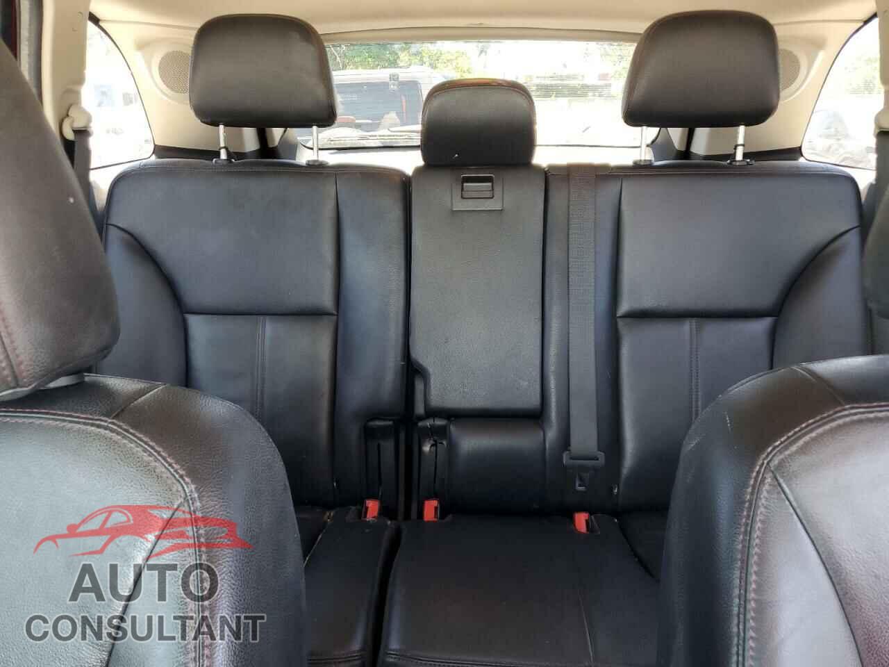 FORD EDGE 2011 - 2FMDK3KC4BBB40697