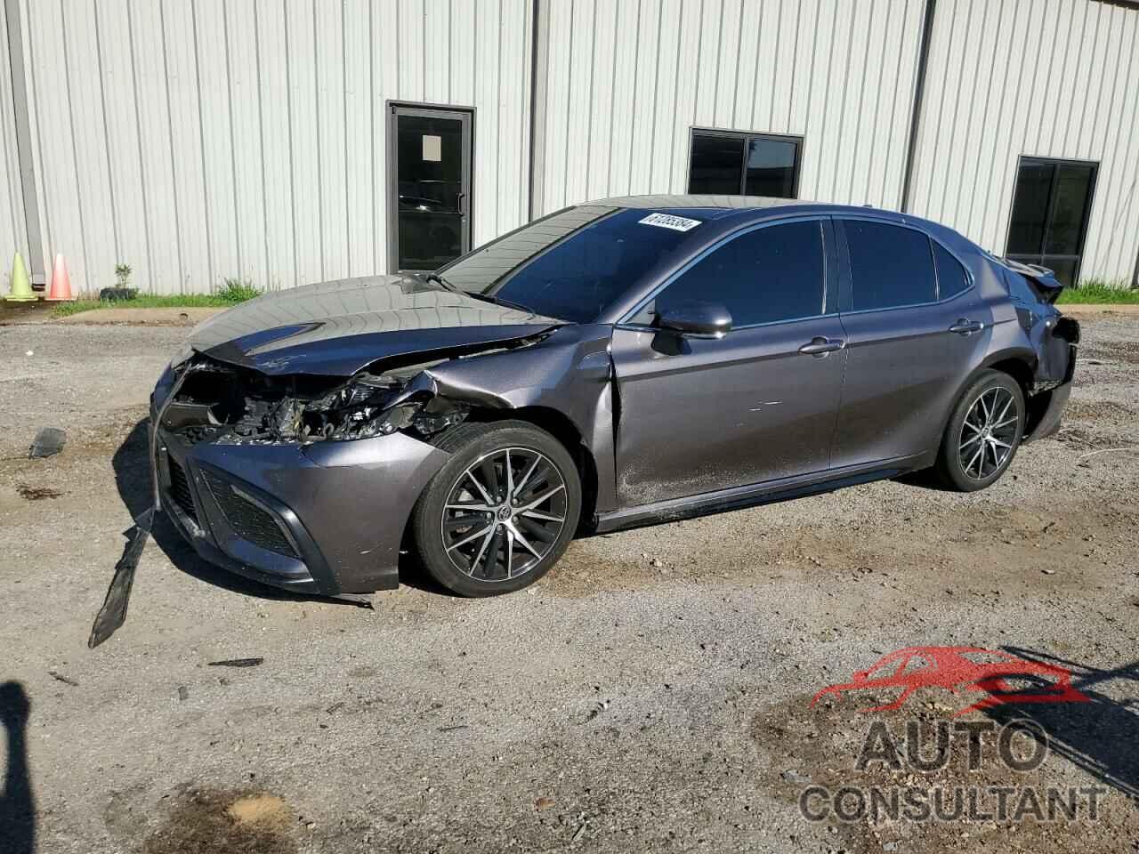 TOYOTA CAMRY 2022 - 4T1T11AK0NU668764