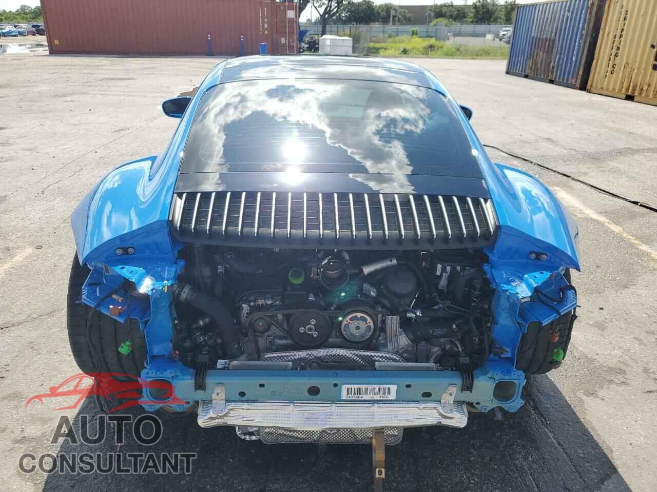 PORSCHE 911 2023 - WP0AD2A97PS258306