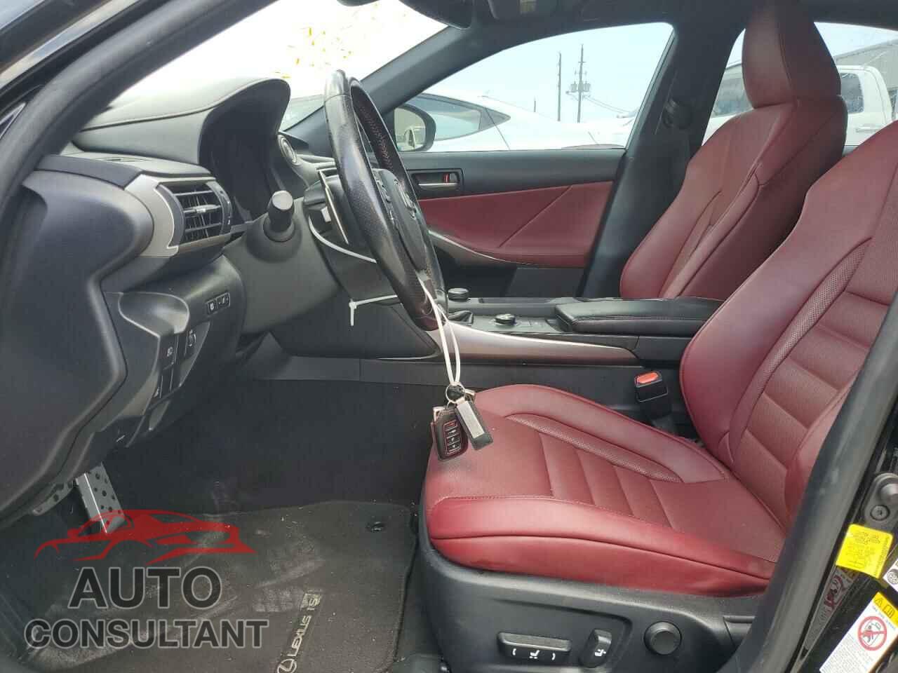 LEXUS IS 2017 - JTHBA1D2XH5050974