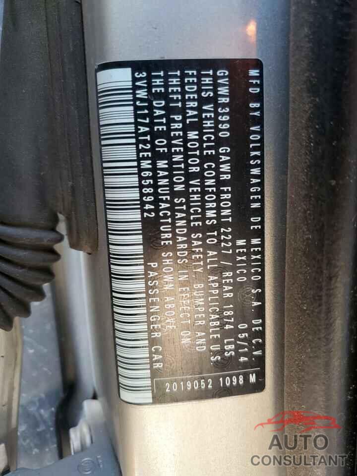 VOLKSWAGEN BEETLE 2014 - 3VWJ17AT2EM658942
