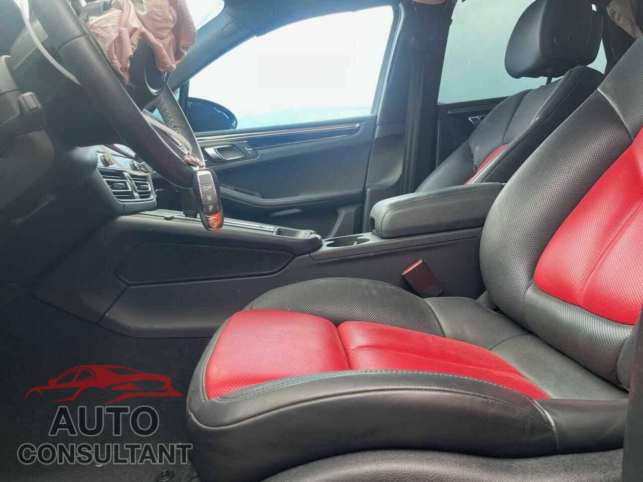 PORSCHE MACAN 2022 - WP1AA2A52NLB01293