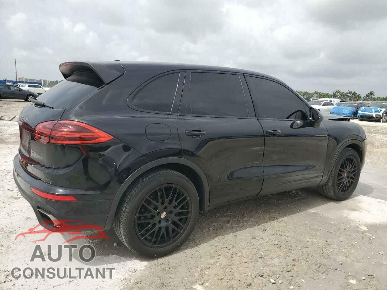 PORSCHE CAYENNE 2016 - WP1AA2A20GLA11522
