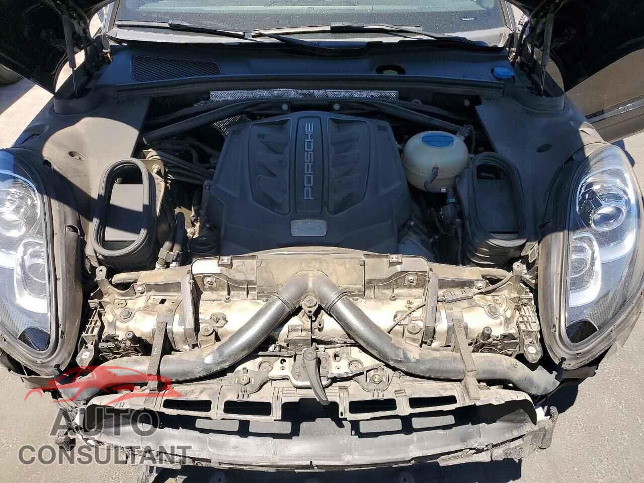 PORSCHE MACAN 2015 - WP1AB2A53FLB71495