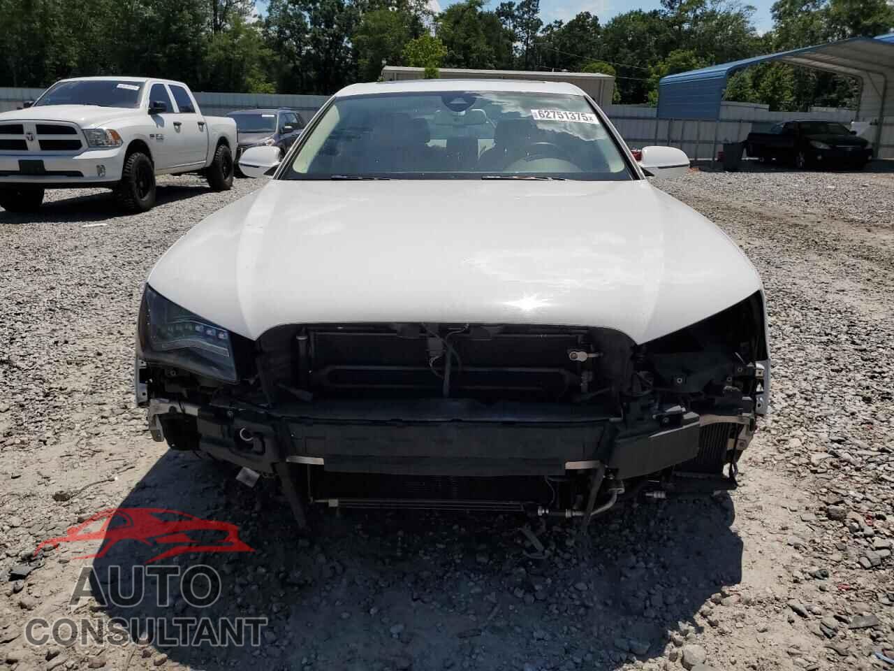 AUDI A8 2013 - WAURGAFD1DN025739