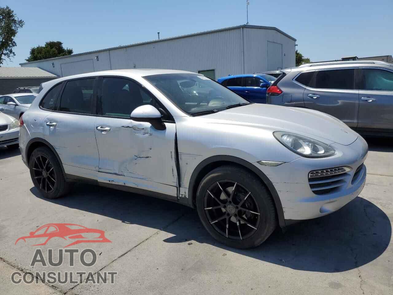 PORSCHE CAYENNE 2012 - WP1AA2A26CLA00308