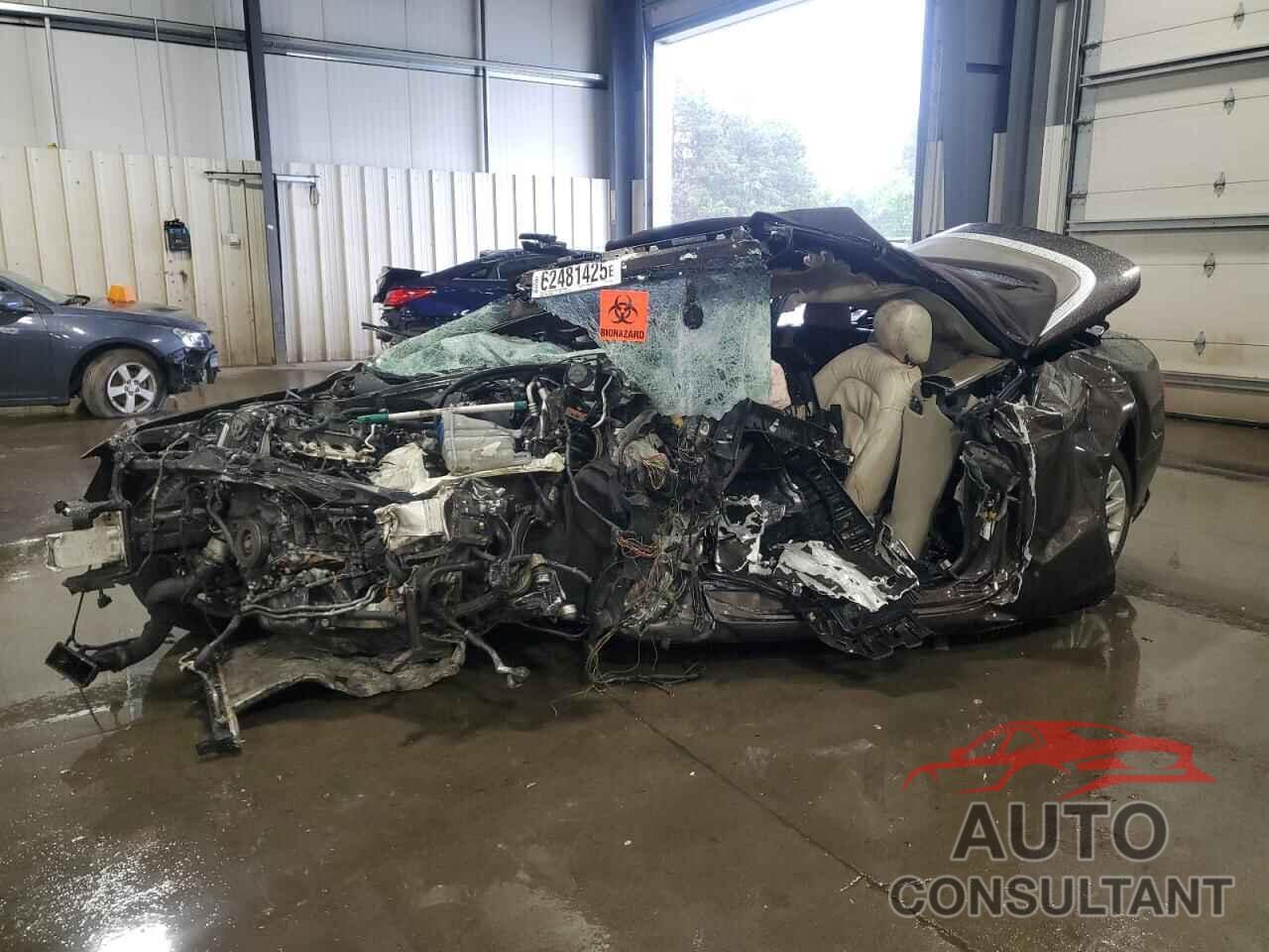 AUDI A5 2011 - WAULFAFH0BN013560