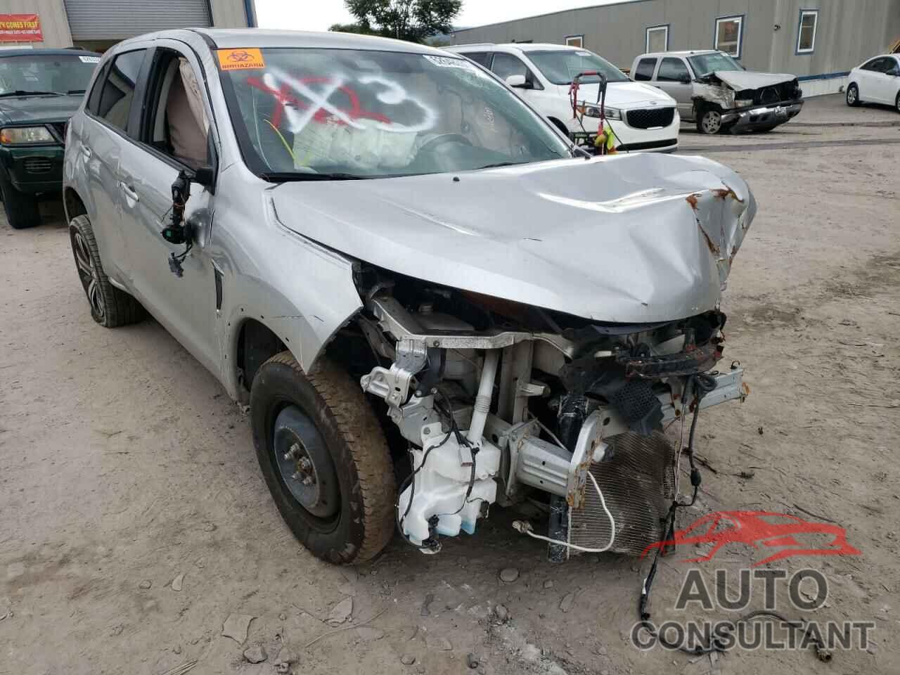 MITSUBISHI OUTLANDER 2020 - JA4AR3AUXLU009812