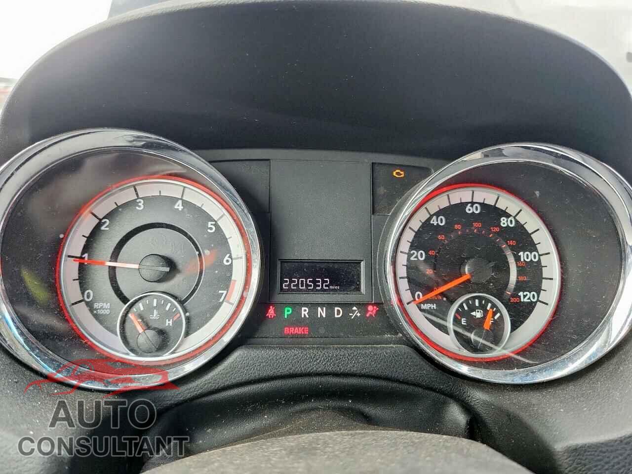 DODGE CARAVAN 2011 - 2D4RN3DG3BR646369