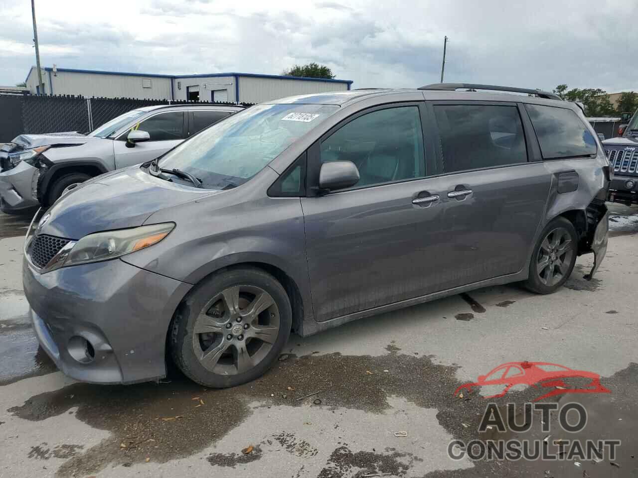 TOYOTA SIENNA 2016 - 5TDXK3DC4GS749888