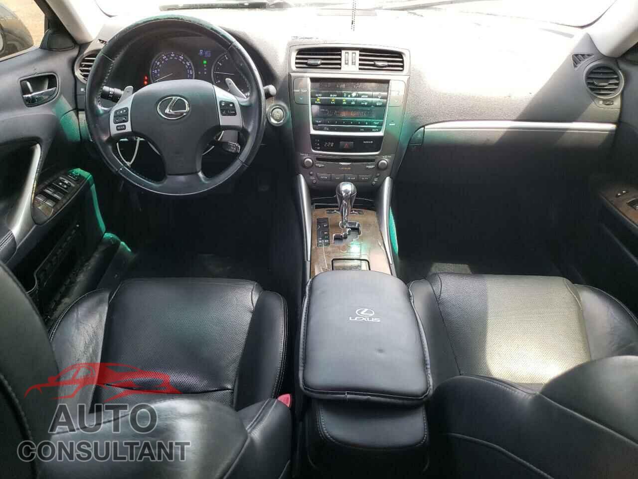 LEXUS IS 2012 - JTHBF5C25C5180261
