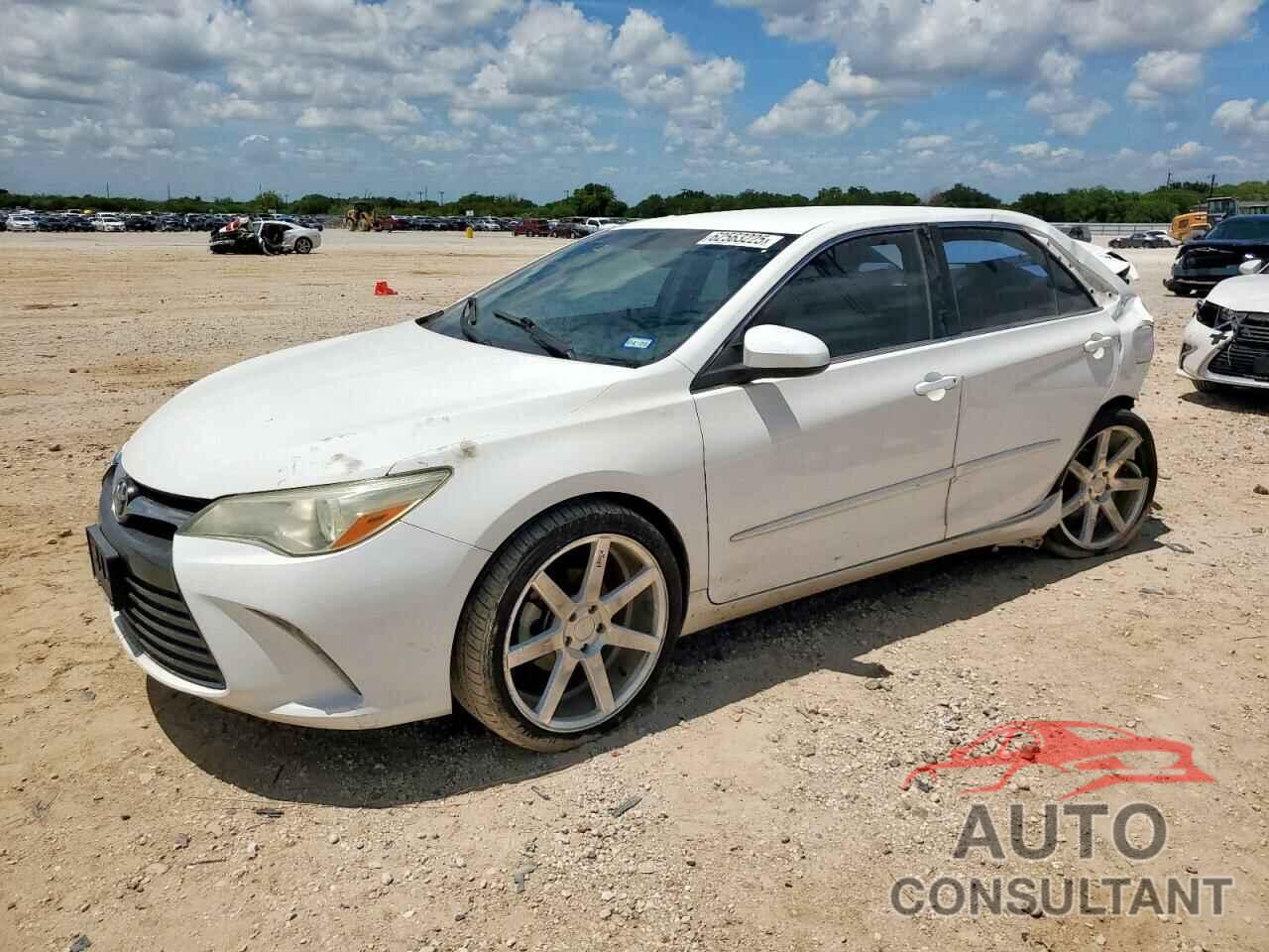 TOYOTA CAMRY 2015 - 4T4BF1FK9FR445927