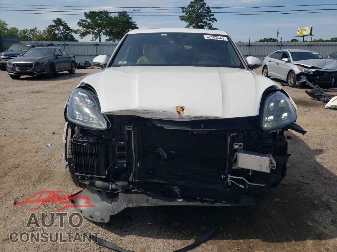 PORSCHE CAYENNE 2019 - WP1AA2AY8KDA15714