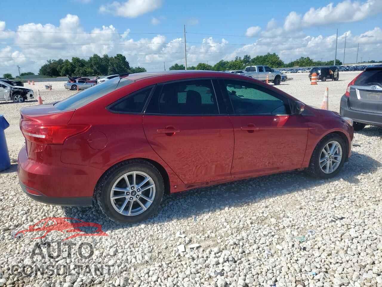 FORD FOCUS 2015 - 1FADP3F22FL340755