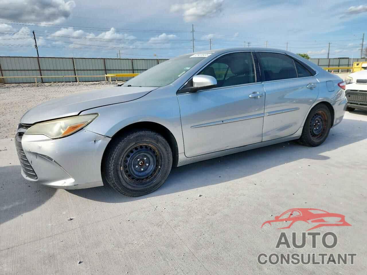 TOYOTA CAMRY 2015 - 4T4BF1FK2FR483645