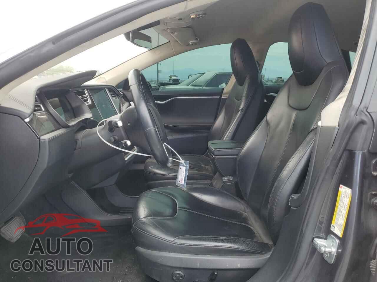 TESLA MODEL S 2015 - 5YJSA1E25FF106718