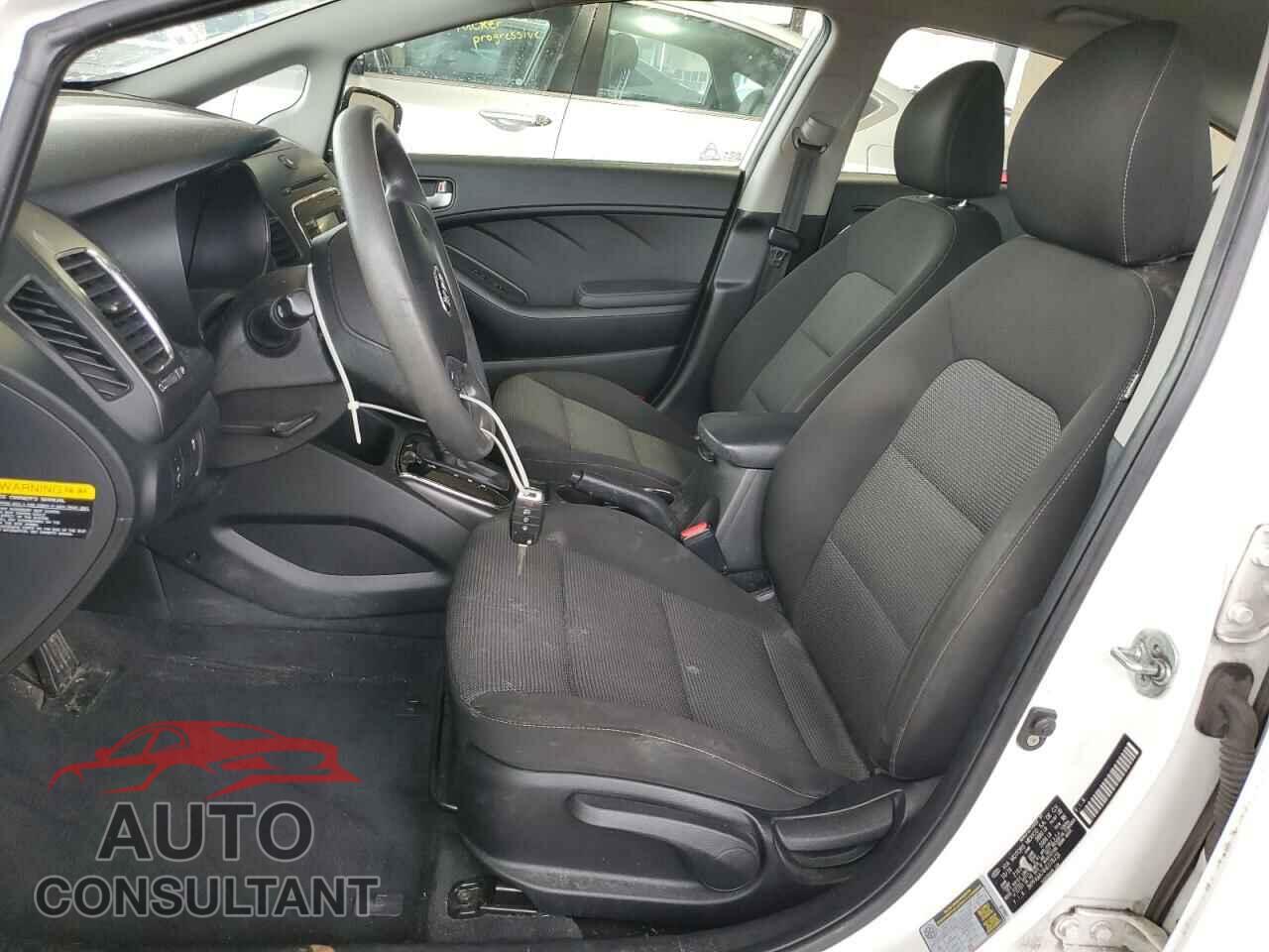 KIA FORTE 2017 - 3KPFK4A74HE078226