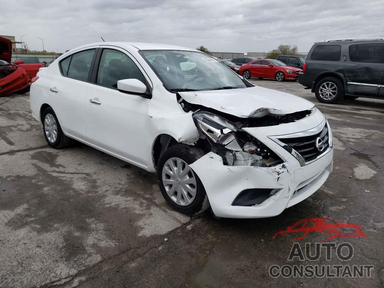 NISSAN VERSA 2019 - 3N1CN7AP9KL853167
