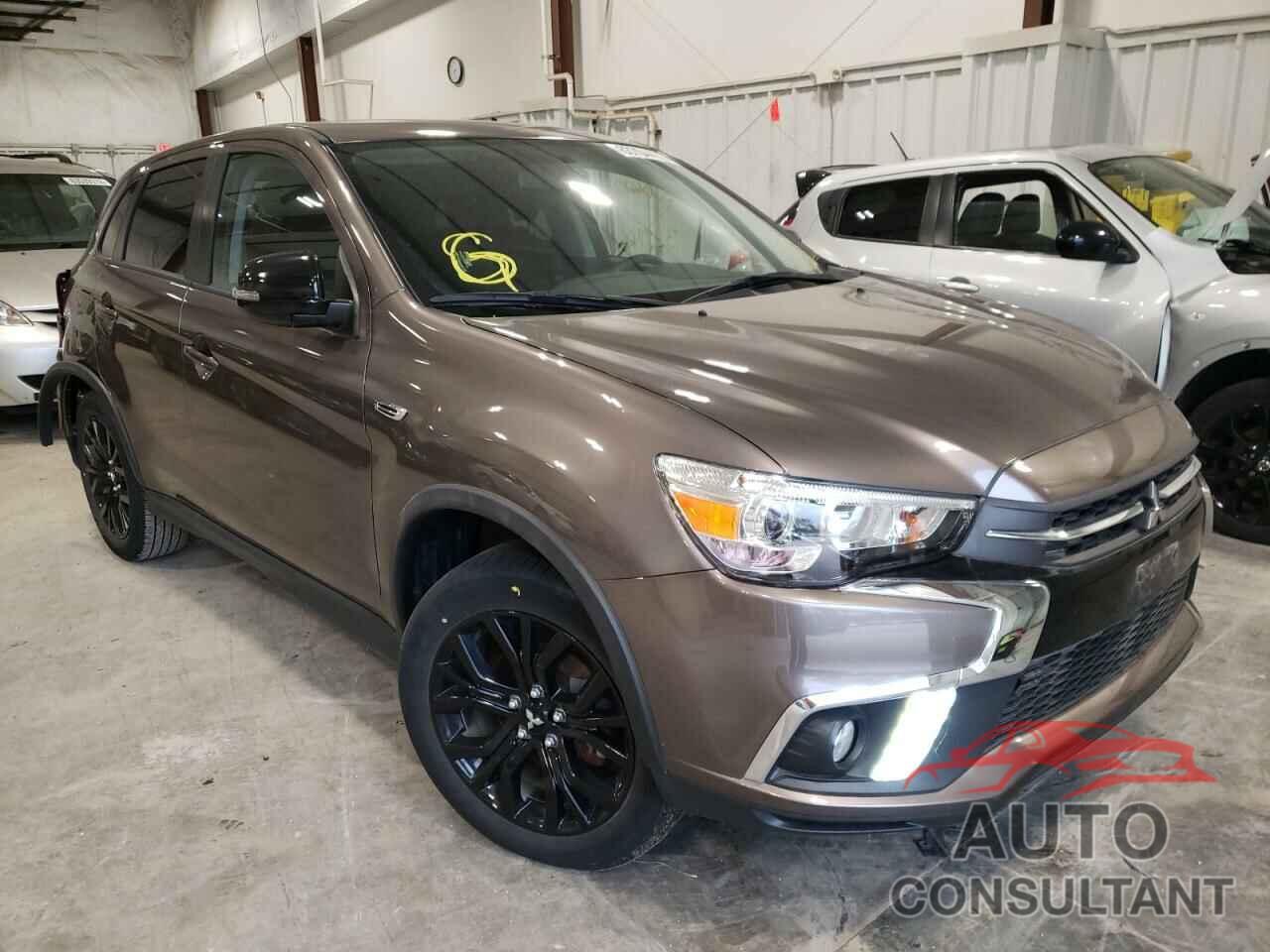 MITSUBISHI OUTLANDER 2018 - JA4AP3AU7JU011424