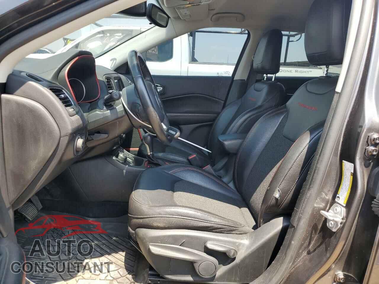 JEEP COMPASS 2019 - 3C4NJDDBXKT776129