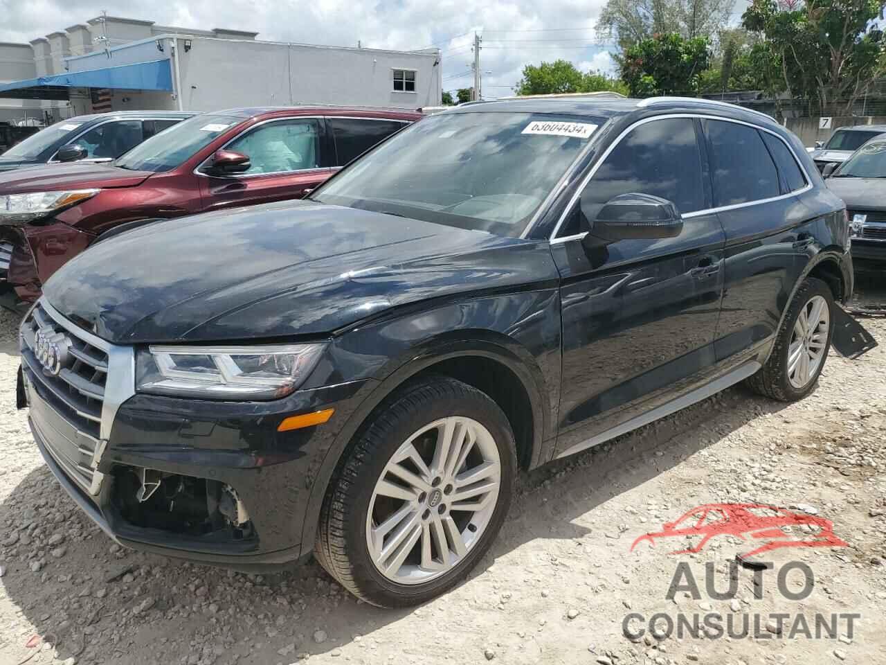 AUDI Q5 2018 - WA1CNAFY6J2054453