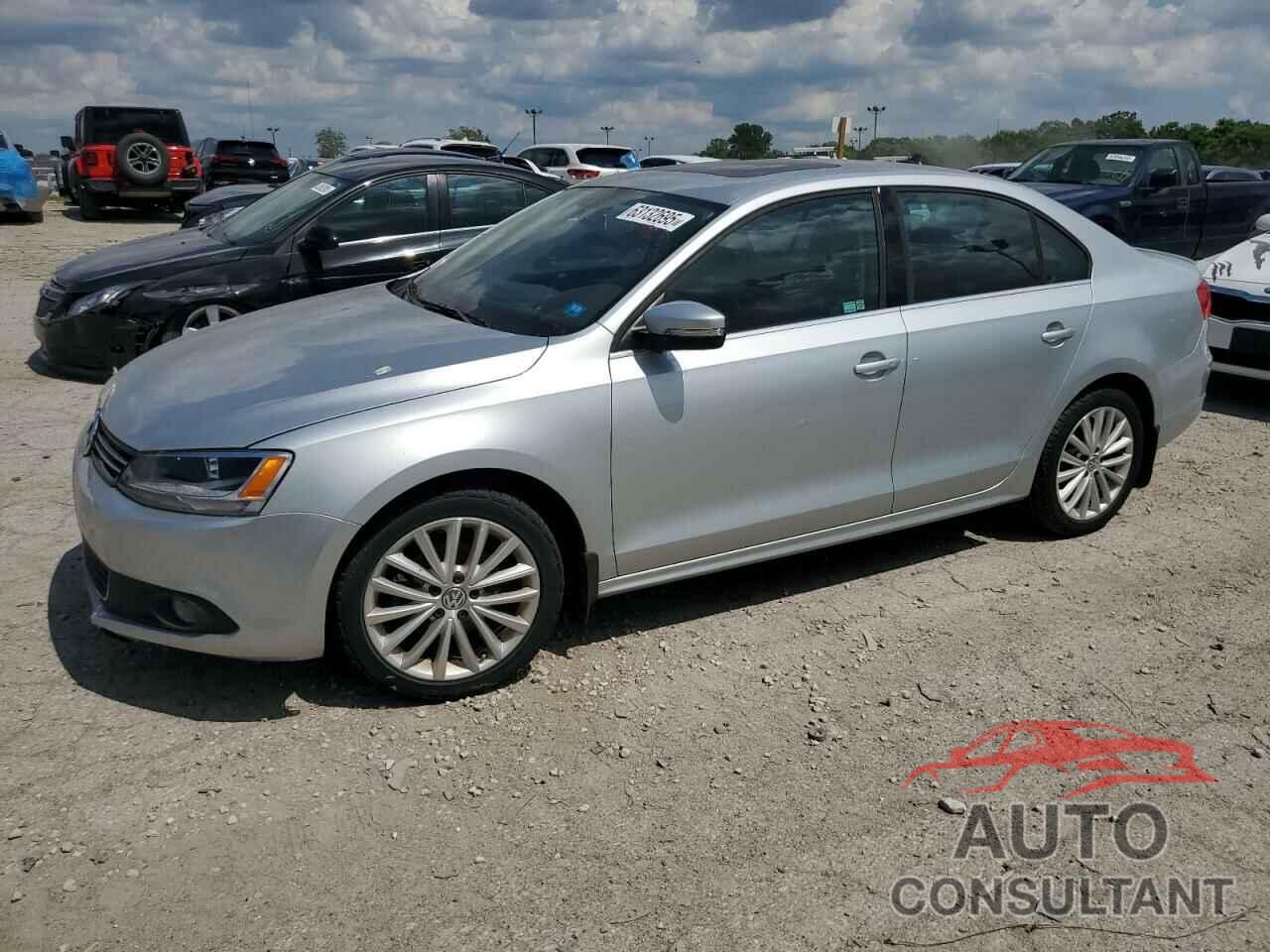 VOLKSWAGEN JETTA 2013 - 3VWLL7AJ4DM385387