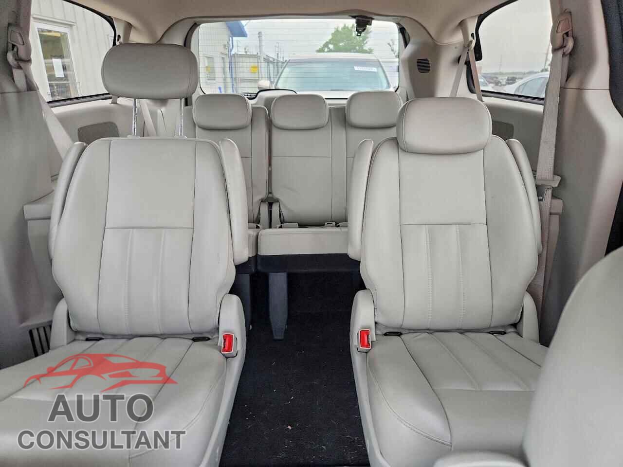 DODGE CARAVAN 2010 - 2D4RN5DX2AR446612