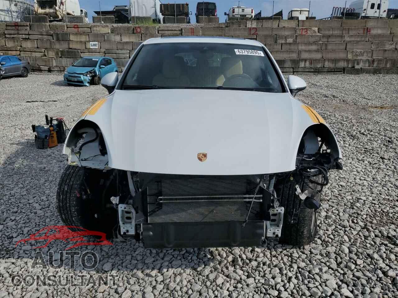 PORSCHE CAYENNE 2017 - WP1AA2A2XHKA88079