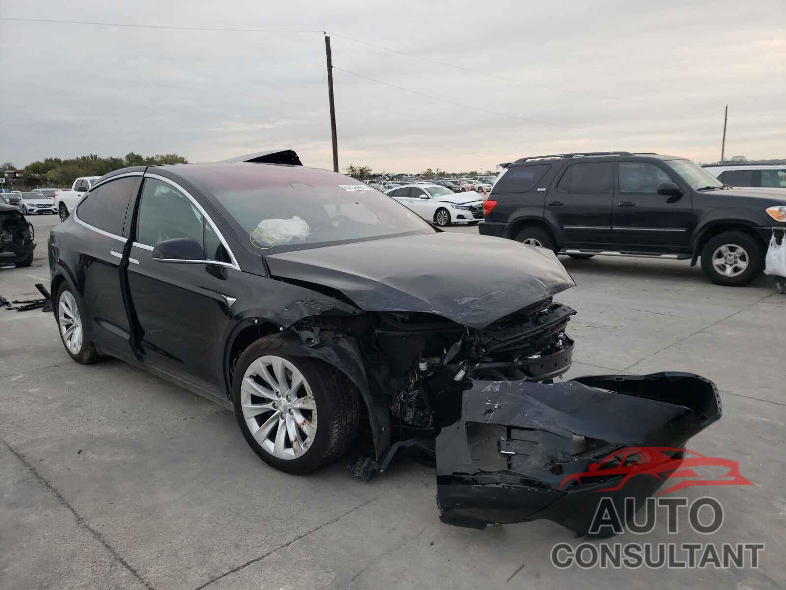 TESLA MODEL X 2018 - 5YJXCBE28JF088178