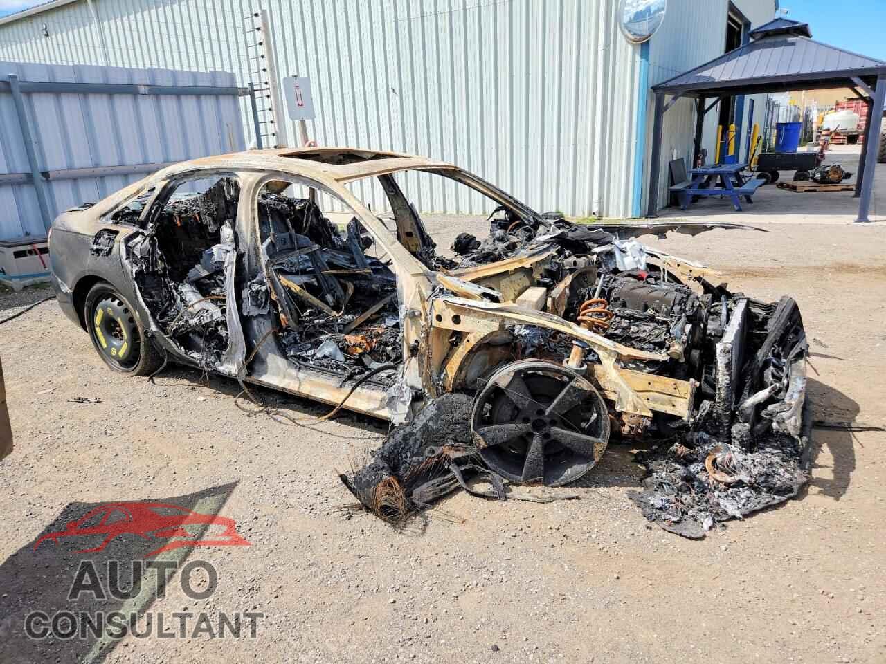 AUDI A6 2014 - WAUJGCFC0EN098330