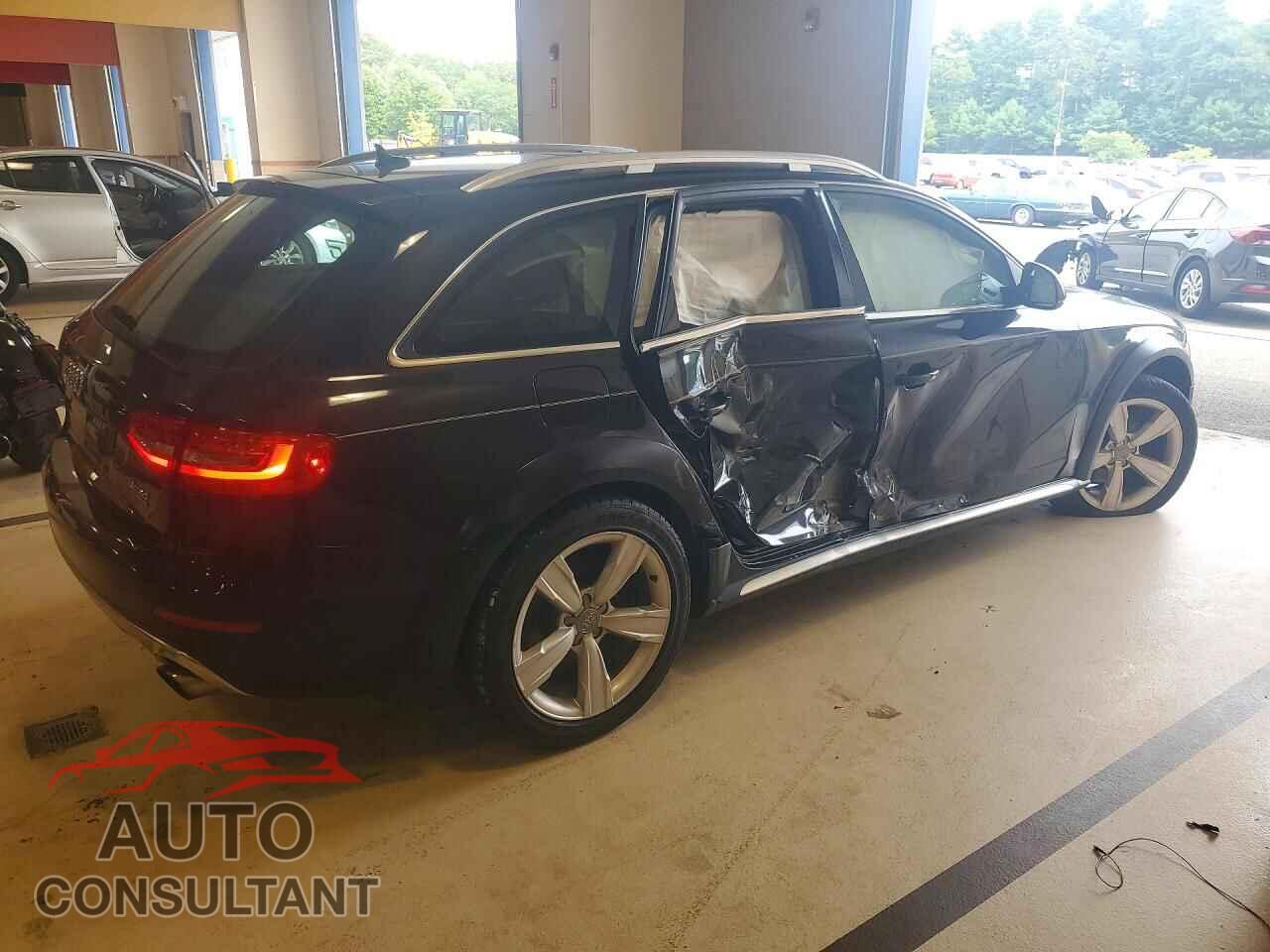 AUDI A4 2013 - WA1VFAFL8DA130758